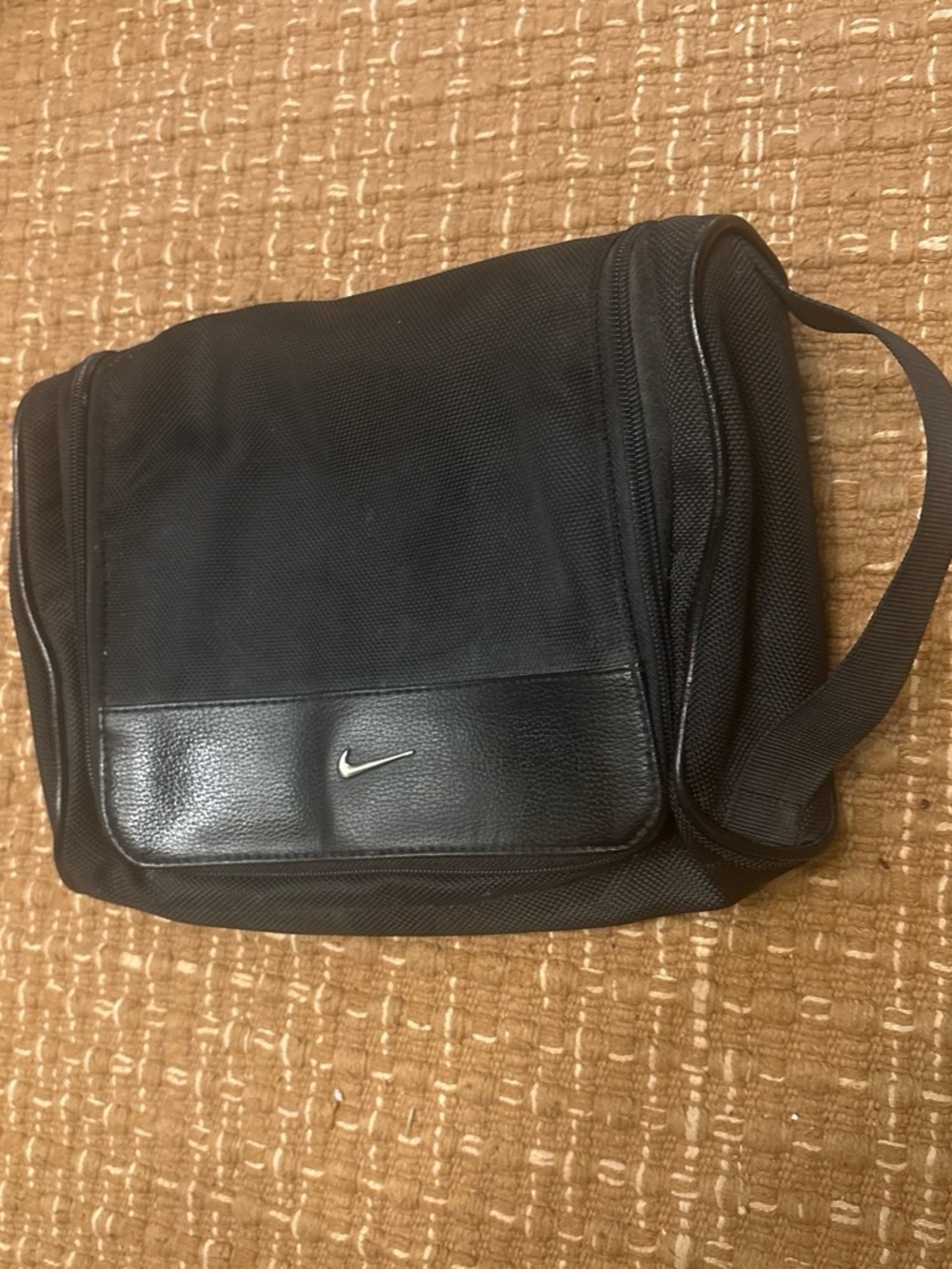 Nike Black Men's Toiletry Kit with Top Handle